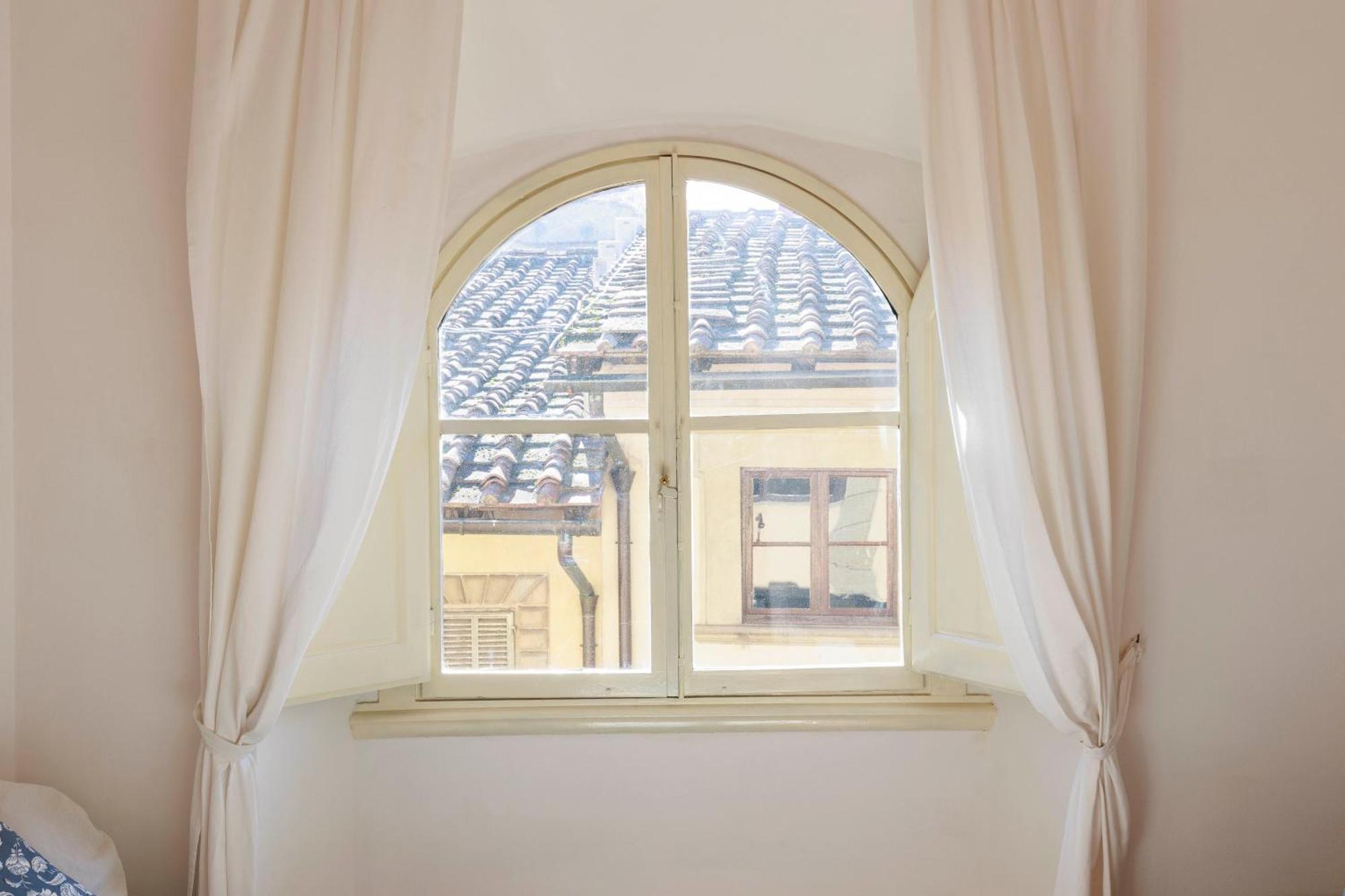 Santo Spirito Nest